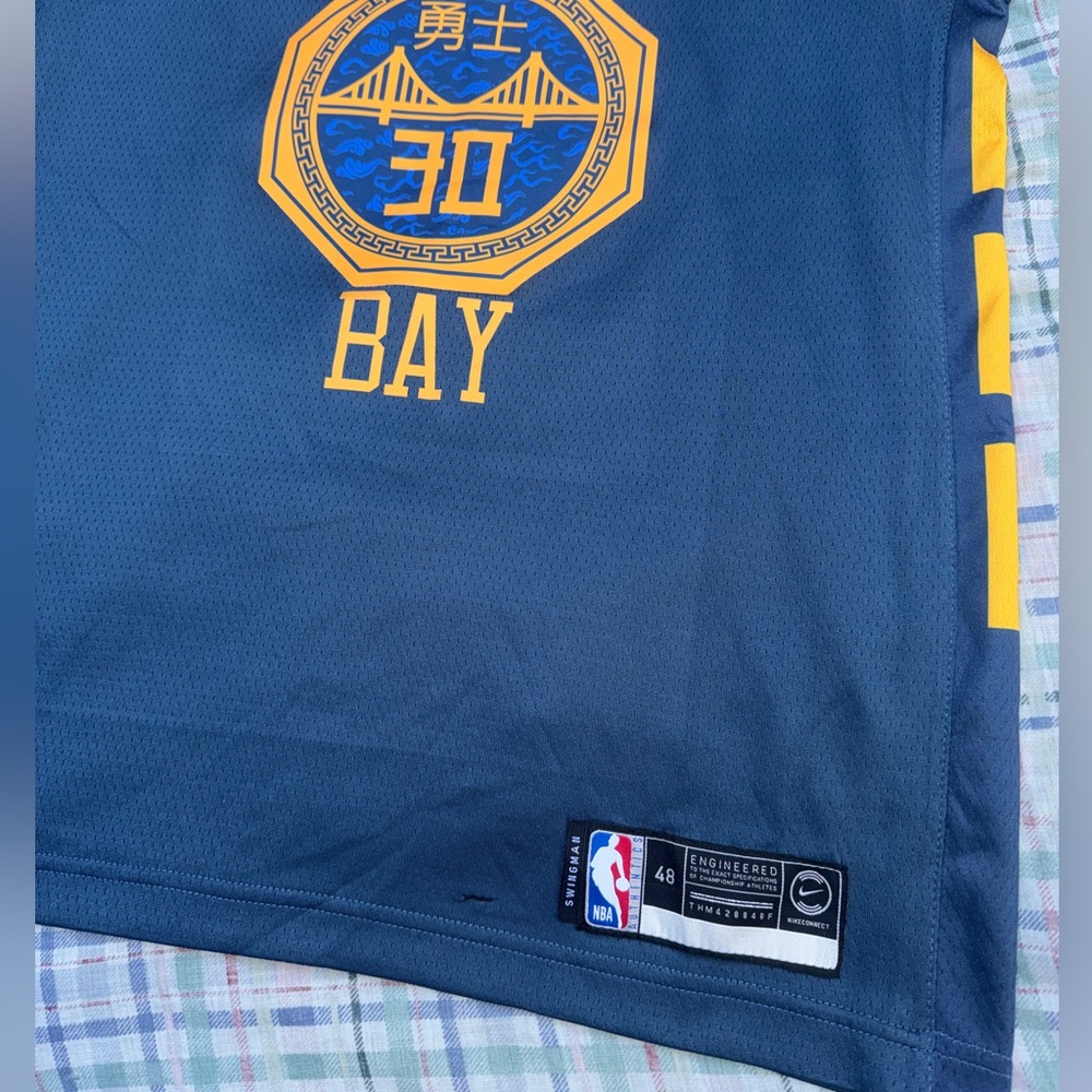 Nike Golden State Warriors Steph Curry China NBA Jersey
Size 48 / Large - Picture 2 of 7